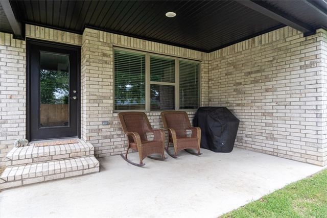 704 Taylor Street, Siloam Springs, AR 72761