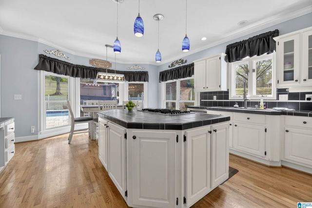 13 HEATHERWOOD LANE, Oxford, AL 36203