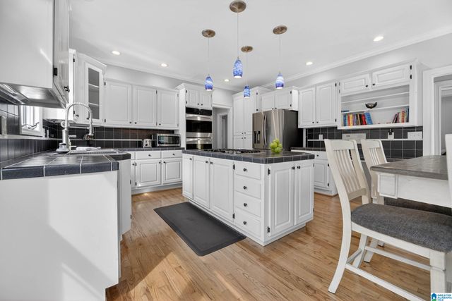 13 HEATHERWOOD LANE, Oxford, AL 36203