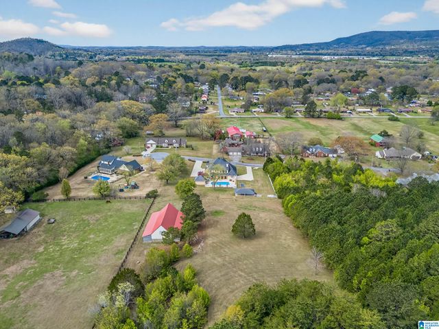 13 HEATHERWOOD LANE, Oxford, AL 36203