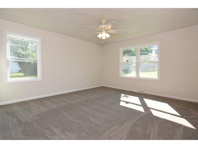 5556 Rainbow Road, Waunakee, WI 53597