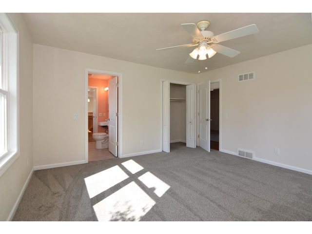 5556 Rainbow Road, Waunakee, WI 53597