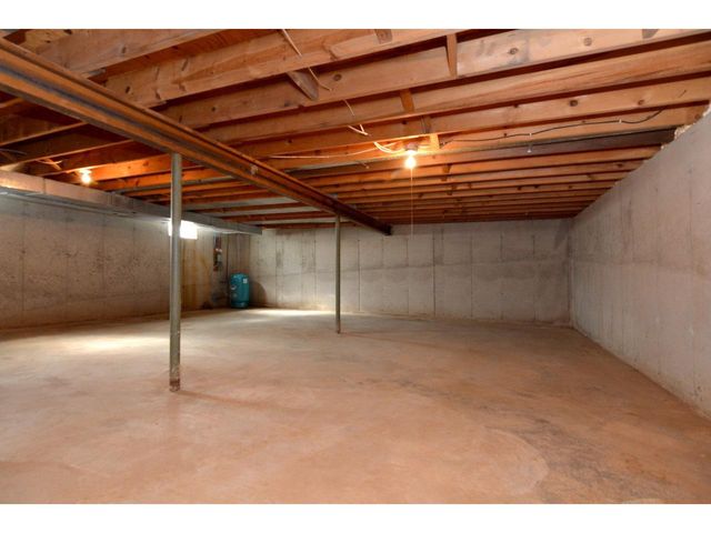 5556 Rainbow Road, Waunakee, WI 53597