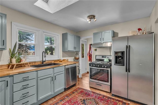 1820 Vermont Street, Lawrence, KS 66044