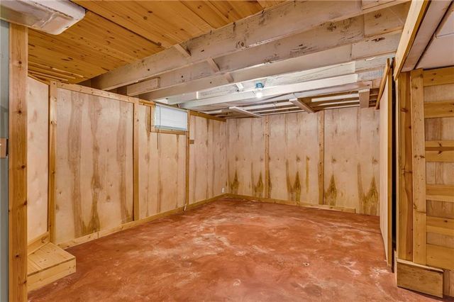 1820 Vermont Street, Lawrence, KS 66044