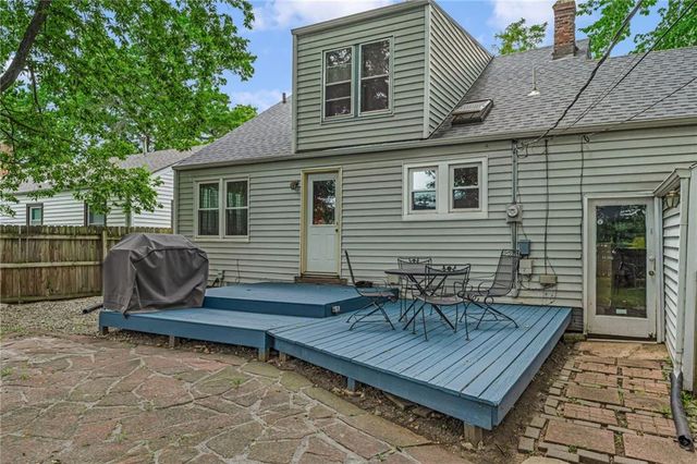1820 Vermont Street, Lawrence, KS 66044
