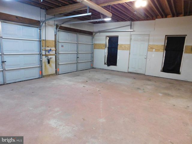 231 MOREA RD, Frackville, PA 17931