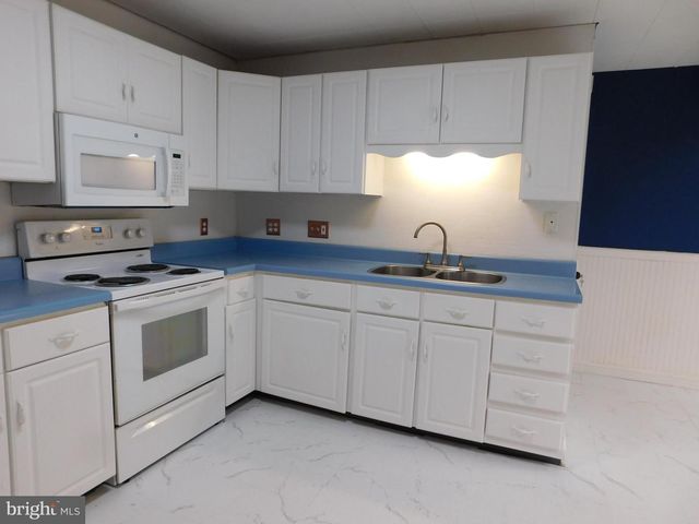 231 MOREA RD, Frackville, PA 17931