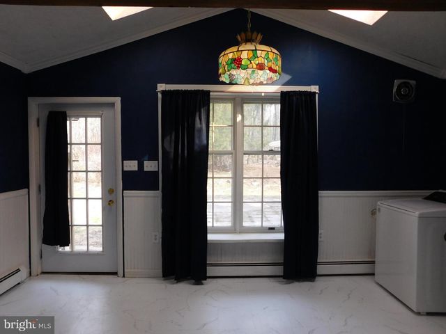 231 MOREA RD, Frackville, PA 17931
