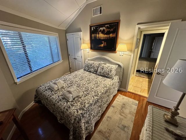 40 Night Heron Ln, Hilton Head Island, SC 29928