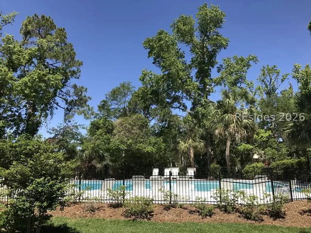 40 Night Heron Ln, Hilton Head Island, SC 29928