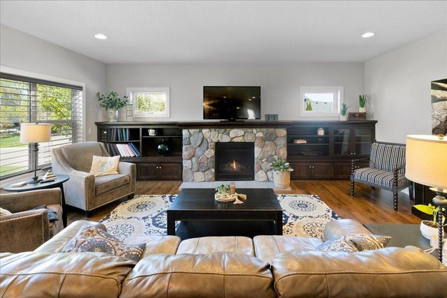 4655 Lannon Avenue NE, Saint Michael, MN 55376