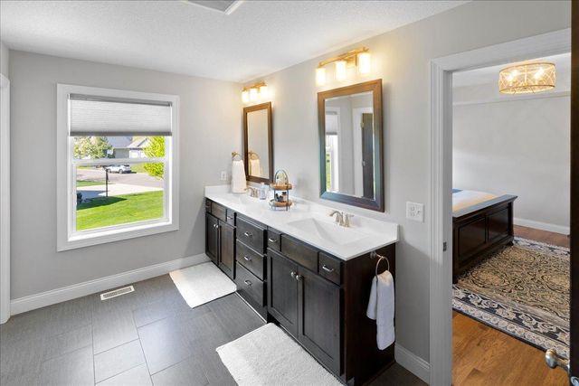 4655 Lannon Avenue NE, Saint Michael, MN 55376