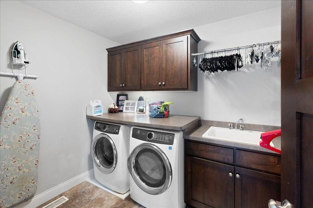 4655 Lannon Avenue NE, Saint Michael, MN 55376
