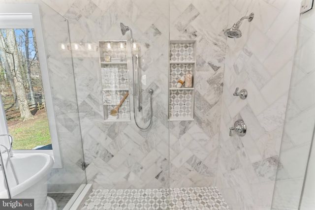 6322 BEACHWAY DR, Falls Church, VA 22044