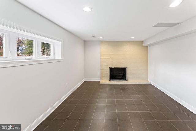 6322 BEACHWAY DR, Falls Church, VA 22044