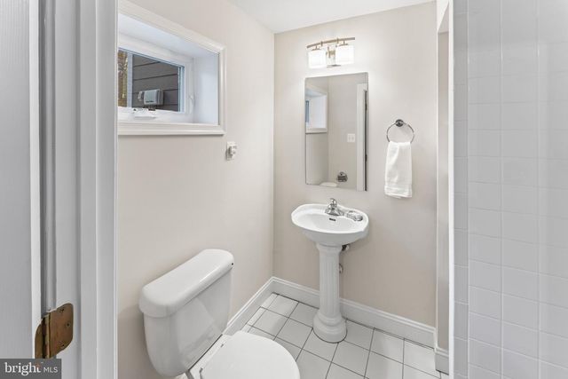 6322 BEACHWAY DR, Falls Church, VA 22044