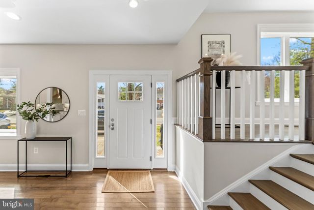 6322 BEACHWAY DR, Falls Church, VA 22044