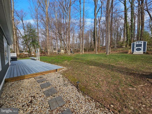 6322 BEACHWAY DR, Falls Church, VA 22044