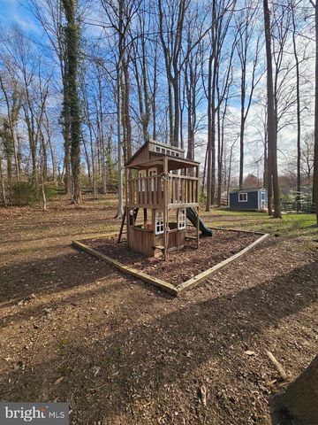 6322 BEACHWAY DR, Falls Church, VA 22044