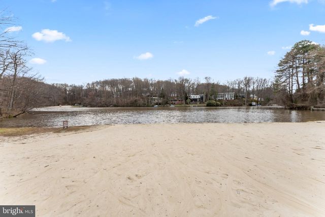 6322 BEACHWAY DR, Falls Church, VA 22044