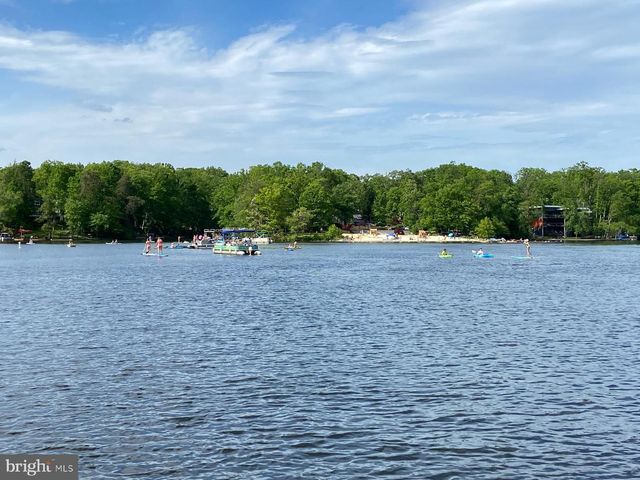 6322 BEACHWAY DR, Falls Church, VA 22044