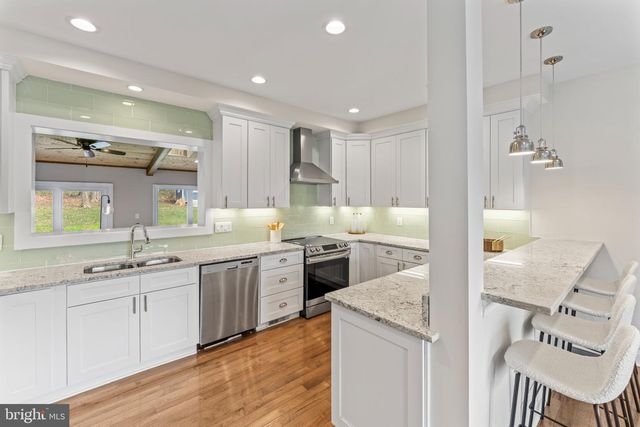 6322 BEACHWAY DR, Falls Church, VA 22044