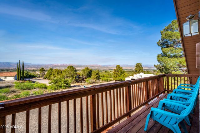 1131 Hidden Springs Lane, Clarkdale, AZ 86324