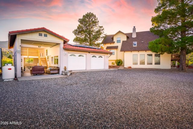 1131 Hidden Springs Lane, Clarkdale, AZ 86324