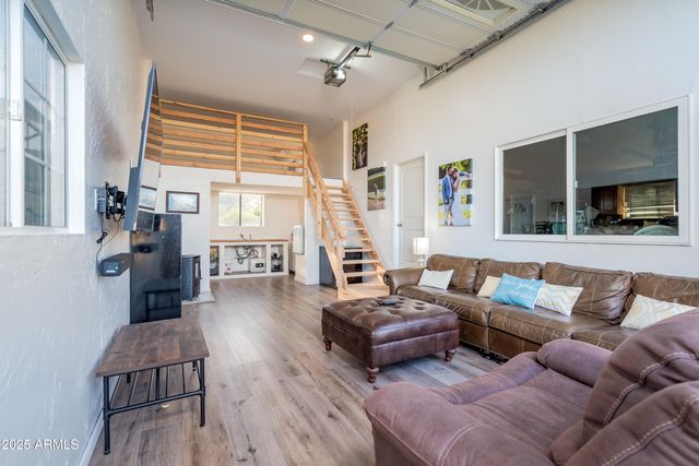 1131 Hidden Springs Lane, Clarkdale, AZ 86324