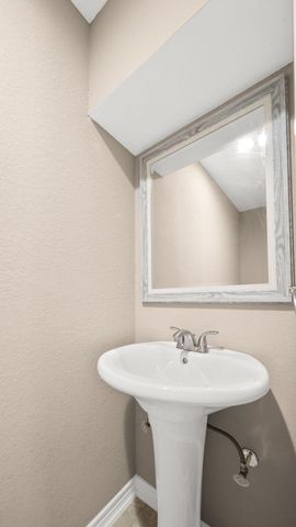 15211 Jamaica Drive, Willis, TX 77318