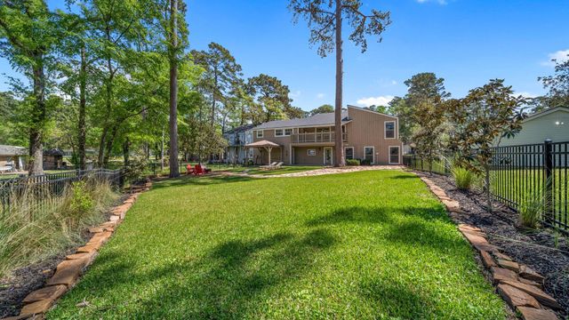 15211 Jamaica Drive, Willis, TX 77318