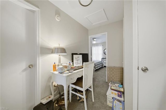 225 A View Ave Apt 214, Norfolk, VA 23503