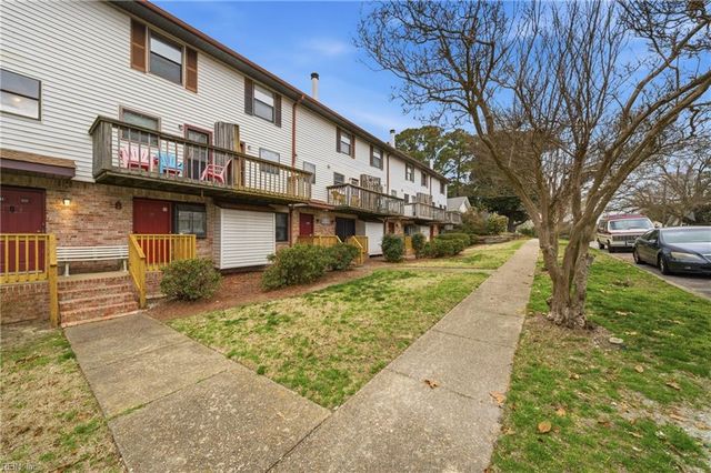 225 A View Ave Apt 214, Norfolk, VA 23503