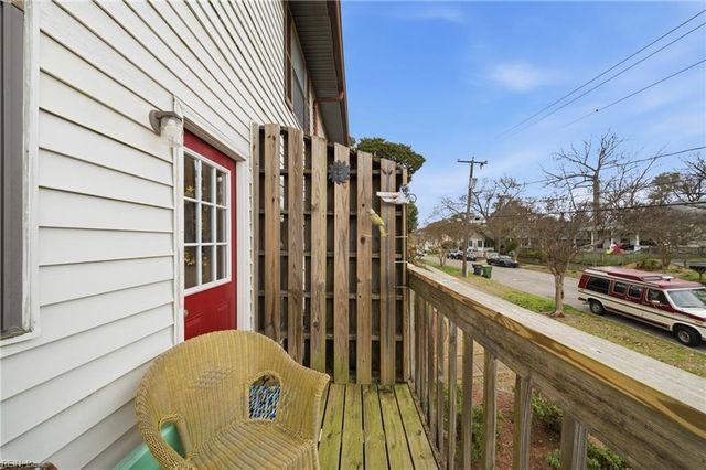 225 A View Ave Apt 214, Norfolk, VA 23503