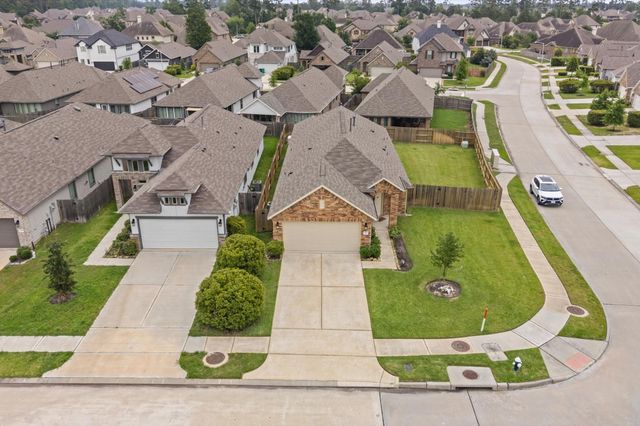 2702 Meadow View Lane, Conroe, TX 77385