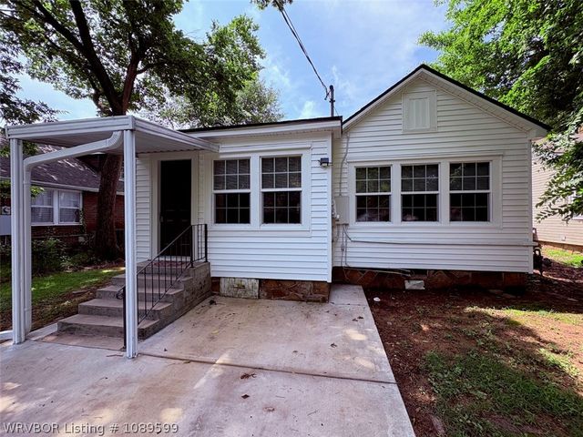 2029 S M Street, Fort Smith, AR 72901