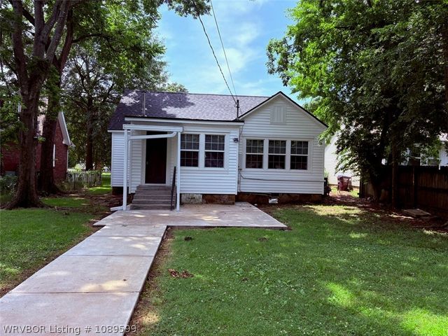 2029 S M Street, Fort Smith, AR 72901
