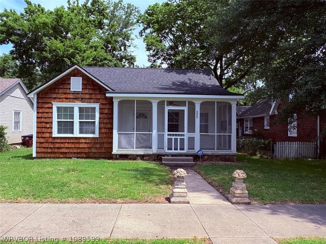 2029 S M Street, Fort Smith, AR 72901