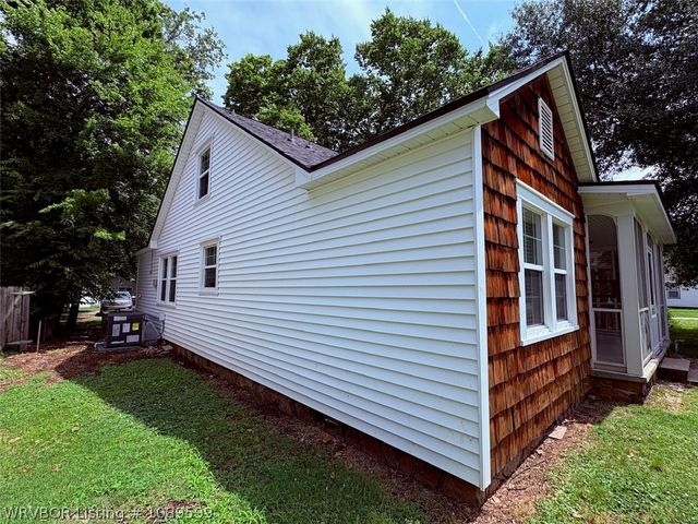 2029 S M Street, Fort Smith, AR 72901
