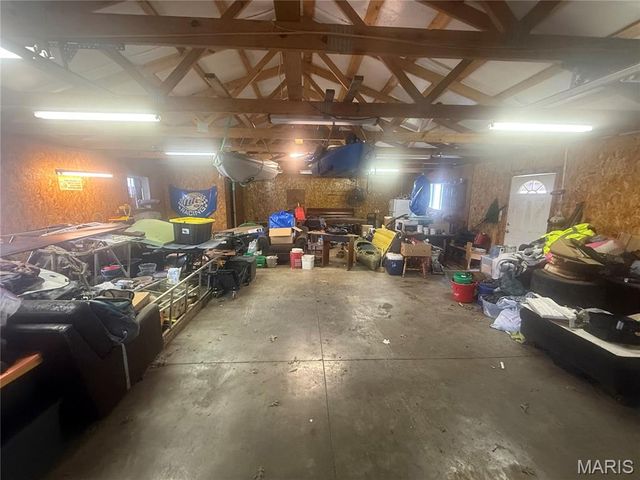 3230 E Highway 72, Fredericktown, MO 63645