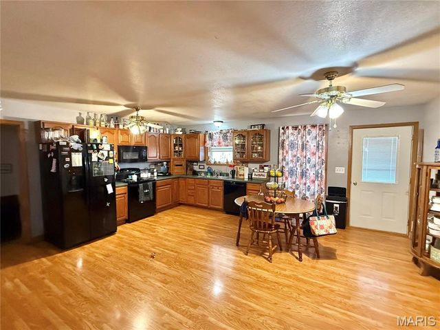 3230 E Highway 72, Fredericktown, MO 63645
