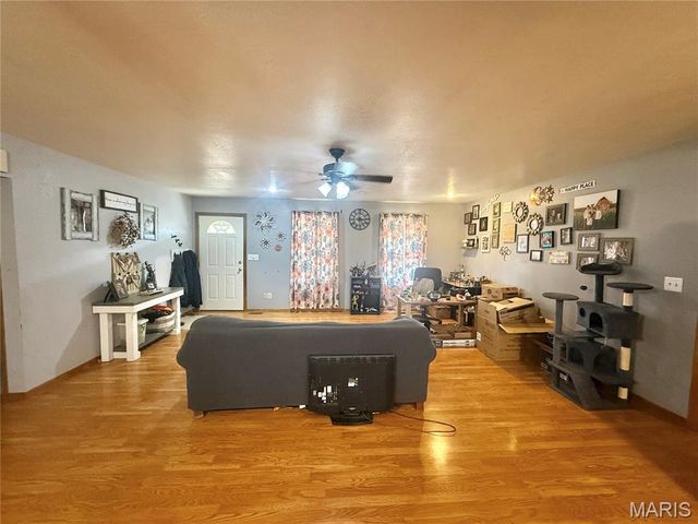 3230 E Highway 72, Fredericktown, MO 63645