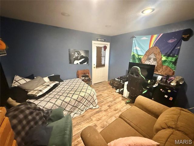 3230 E Highway 72, Fredericktown, MO 63645