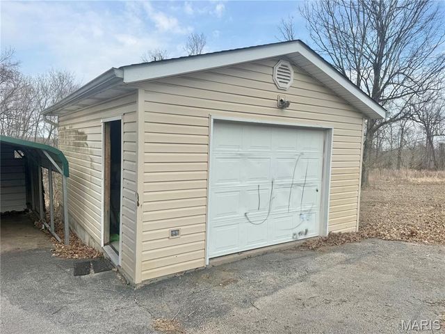 3230 E Highway 72, Fredericktown, MO 63645