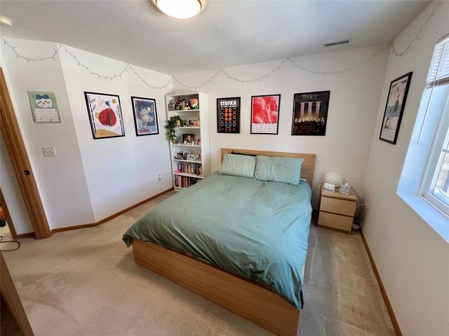 10111 Sutton Drive 3, Urbandale, IA 50322