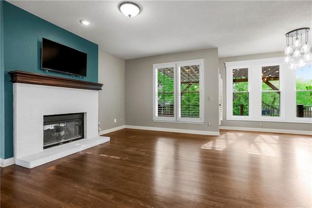 13100 Woodward Street, Overland Park, KS 66213
