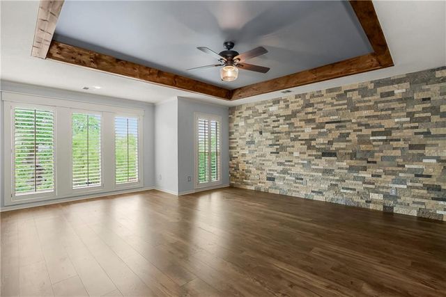 13100 Woodward Street, Overland Park, KS 66213