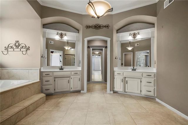 13100 Woodward Street, Overland Park, KS 66213