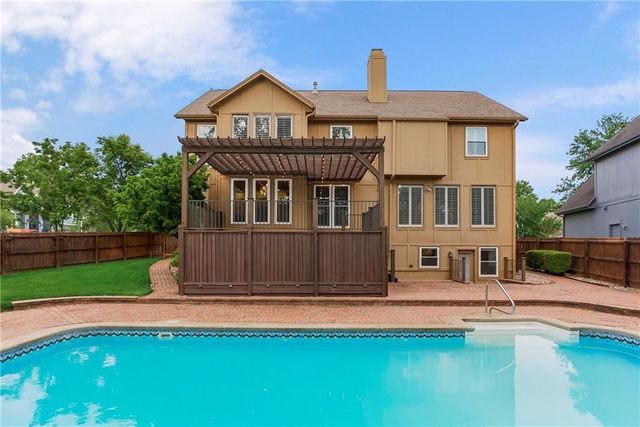 13100 Woodward Street, Overland Park, KS 66213